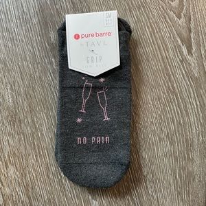 New Pure Barre sticky socks size small